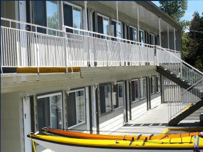 Comox Valley Inn & Suites 코트니 외부 사진