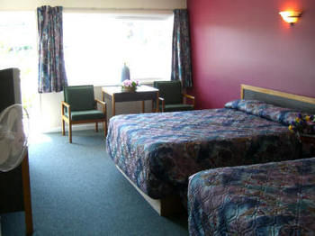 Comox Valley Inn & Suites 코트니 외부 사진
